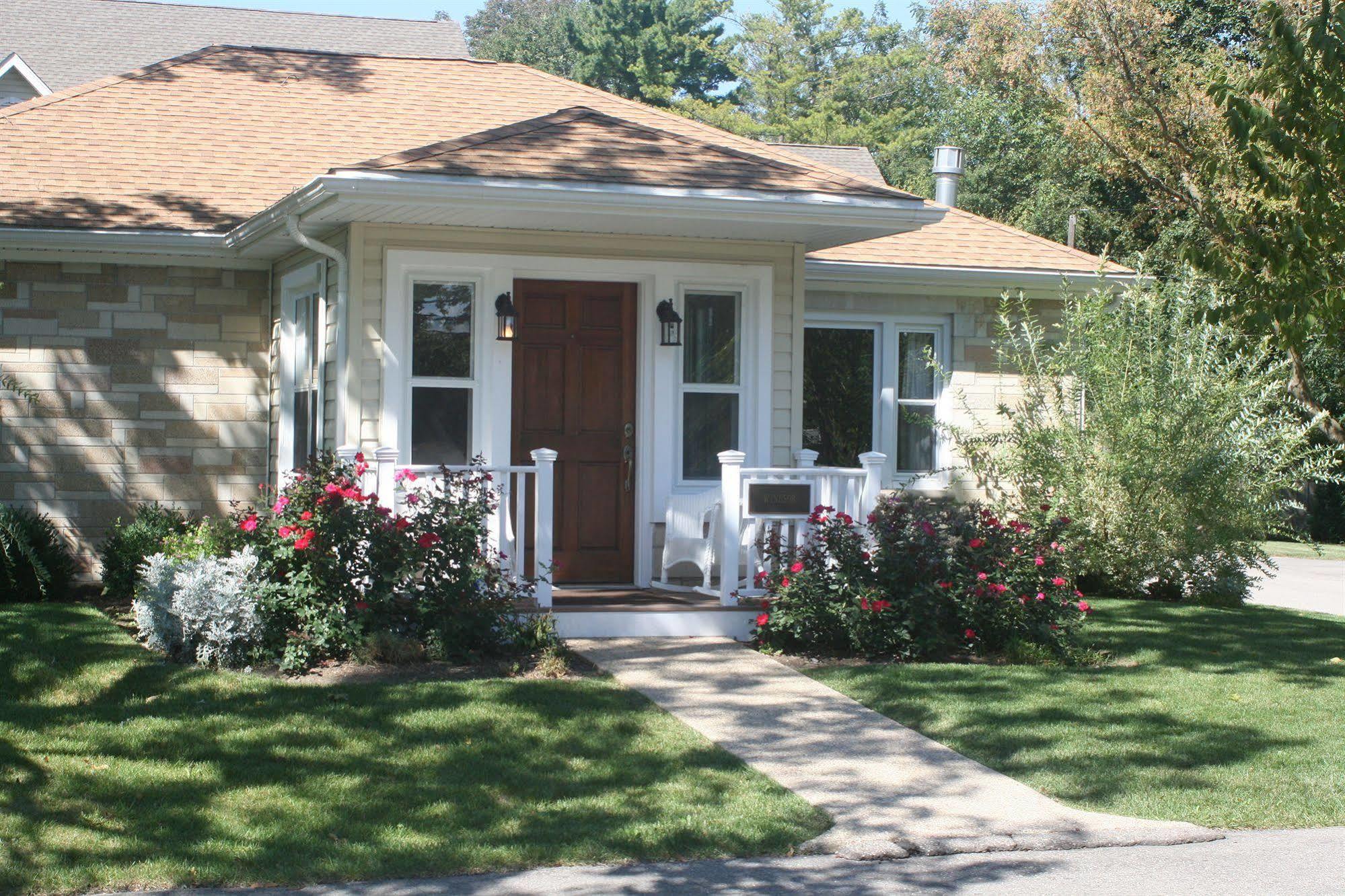 Seven Oaks Bed & Breakfast Lake Geneva Exteriör bild